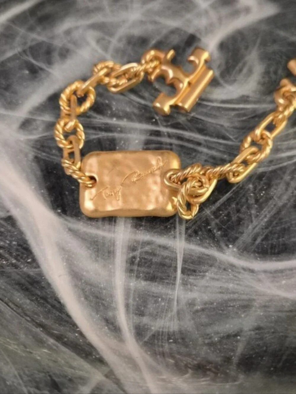 Tory Burch Gold Logo Chain Bracelet - Picture 5 of 5